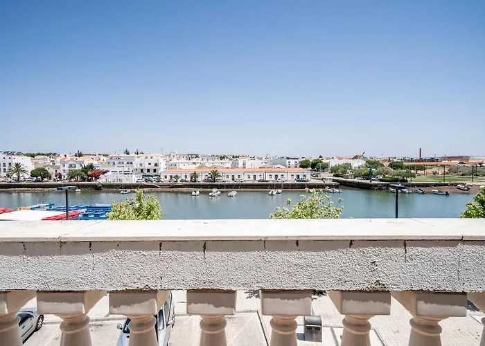 Casa Mares